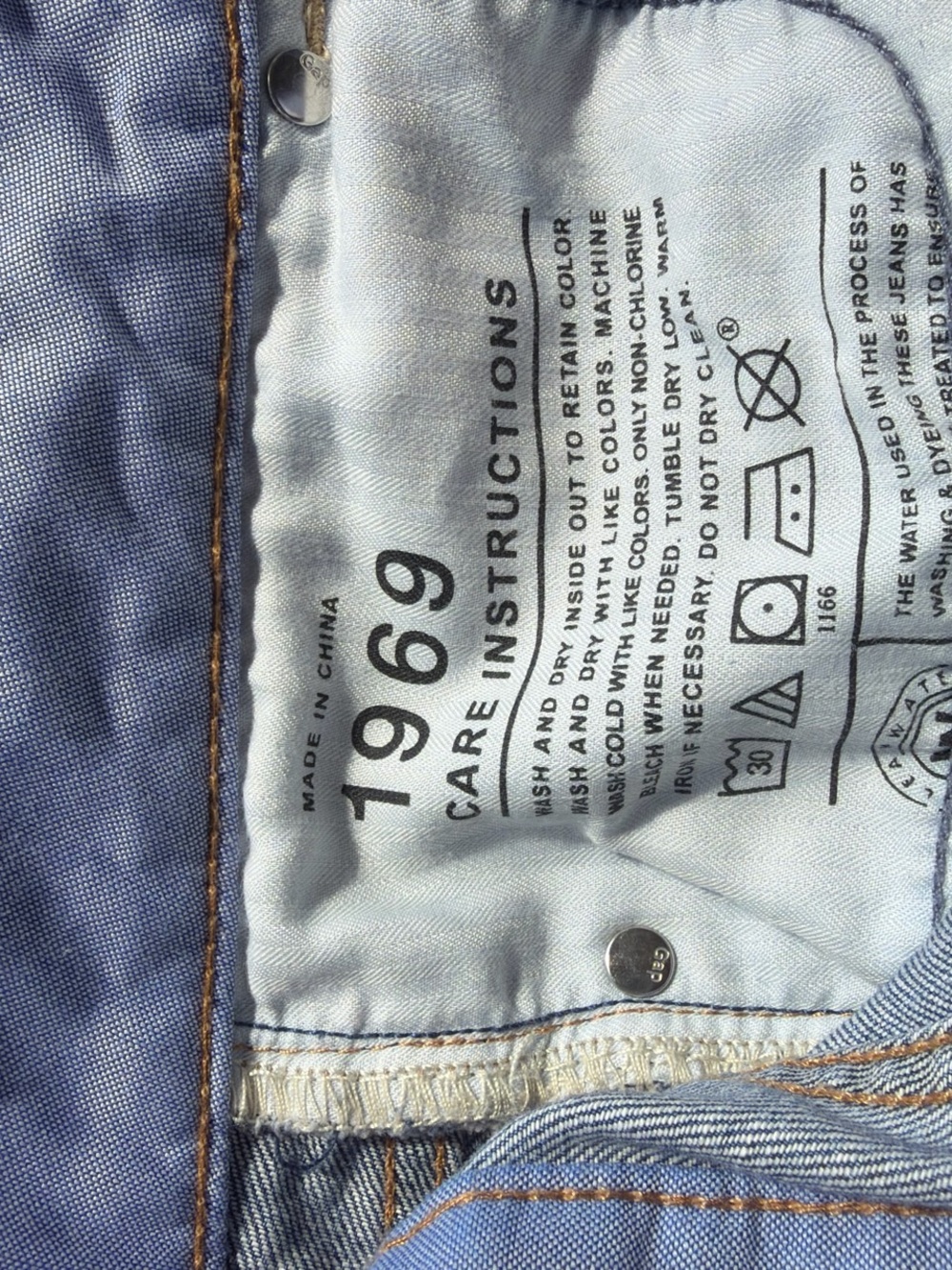Gap Classic Women's Light Blue Flare Jeans - Picture 8 of 9